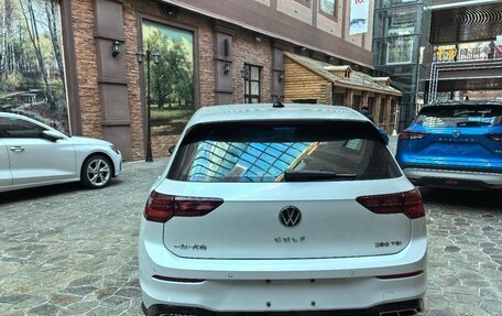 Volkswagen Golf VIII, 2022 год, 1 999 800 рублей, 4 фотография