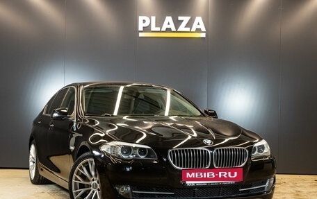 BMW 5 серия, 2012 год, 1 699 000 рублей, 2 фотография