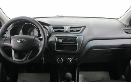 KIA Rio III рестайлинг, 2013 год, 695 000 рублей, 13 фотография