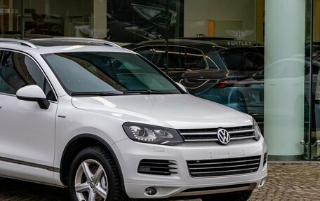 Volkswagen Touareg III, 2013 год, 1 895 000 рублей, 8 фотография