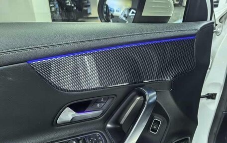 Mercedes-Benz A-Класс, 2022 год, 1 990 000 рублей, 13 фотография