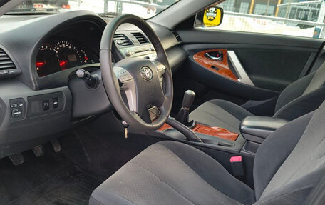 Toyota Camry, 2008 год, 1 100 000 рублей, 8 фотография