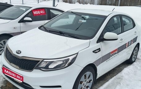 KIA Rio III рестайлинг, 2015 год, 620 000 рублей, 3 фотография