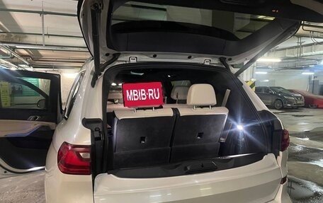 BMW X7, 2019 год, 7 000 000 рублей, 5 фотография