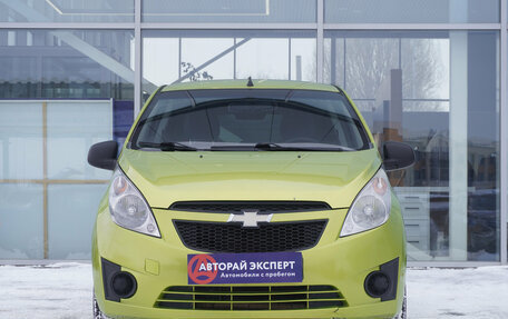 Chevrolet Spark III, 2011 год, 570 000 рублей, 2 фотография