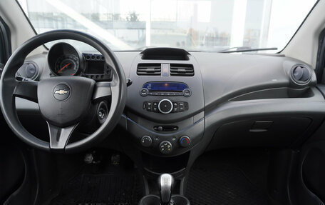 Chevrolet Spark III, 2011 год, 570 000 рублей, 12 фотография