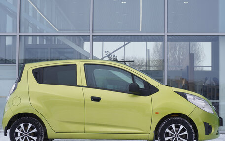 Chevrolet Spark III, 2011 год, 570 000 рублей, 4 фотография