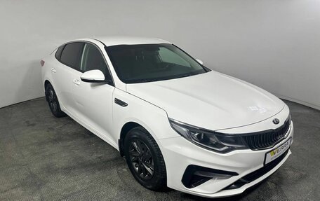 KIA Optima IV, 2019 год, 1 800 000 рублей, 3 фотография