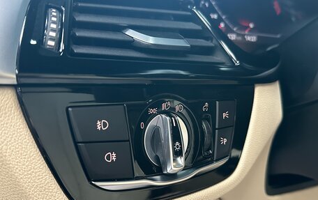 BMW 5 серия, 2018 год, 3 890 000 рублей, 11 фотография