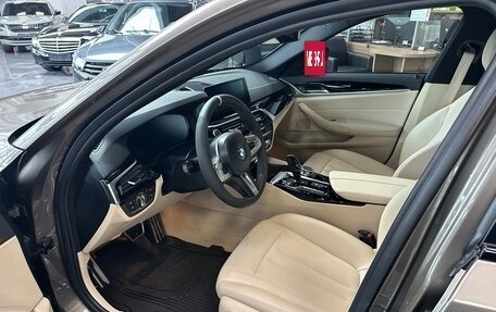 BMW 5 серия, 2018 год, 3 890 000 рублей, 5 фотография