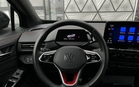 Volkswagen ID.4, 2023 год, 3 349 000 рублей, 13 фотография