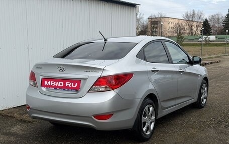 Hyundai Solaris II рестайлинг, 2013 год, 859 999 рублей, 7 фотография