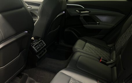 Audi Q5, 2025 год, 7 400 000 рублей, 22 фотография