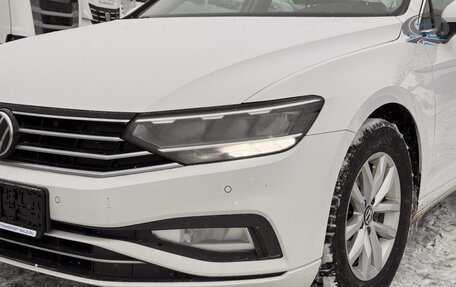 Volkswagen Passat B8 рестайлинг, 2021 год, 2 300 000 рублей, 5 фотография