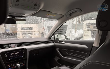 Volkswagen Passat B8 рестайлинг, 2021 год, 2 300 000 рублей, 17 фотография