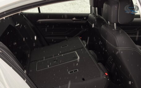 Volkswagen Passat B8 рестайлинг, 2021 год, 2 300 000 рублей, 23 фотография