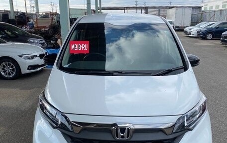 Honda Freed II, 2022 год, 1 590 000 рублей, 2 фотография