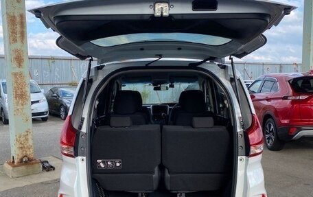 Honda Freed II, 2022 год, 1 590 000 рублей, 6 фотография