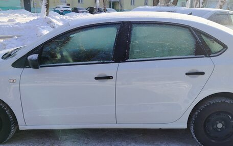 Volkswagen Polo VI (EU Market), 2014 год, 1 100 000 рублей, 4 фотография