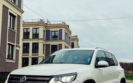 Volkswagen Tiguan I, 2013 год, 1 420 000 рублей, 2 фотография