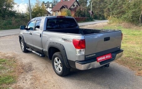 Toyota Tundra II, 2010 год, 2 800 000 рублей, 5 фотография