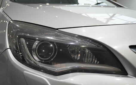 Opel Astra J, 2011 год, 825 000 рублей, 24 фотография