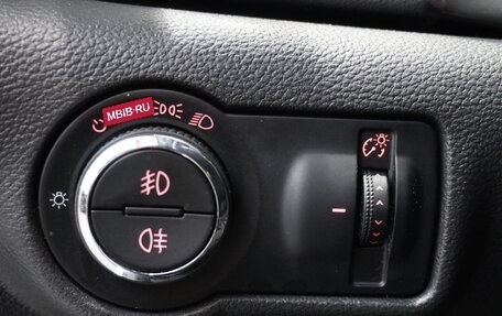 Opel Astra J, 2011 год, 825 000 рублей, 17 фотография