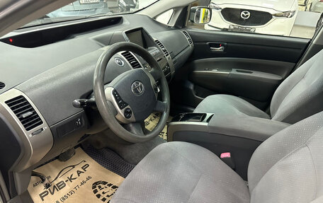 Toyota Prius, 2006 год, 690 000 рублей, 11 фотография