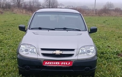 Chevrolet Niva I рестайлинг, 2018 год, 700 000 рублей, 1 фотография