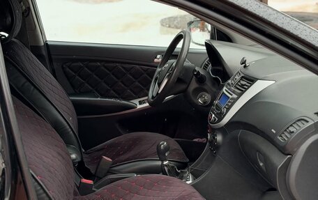 Hyundai Solaris II рестайлинг, 2013 год, 485 000 рублей, 5 фотография