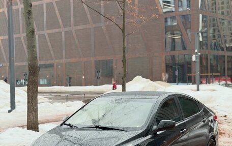 Hyundai Solaris II рестайлинг, 2013 год, 485 000 рублей, 2 фотография