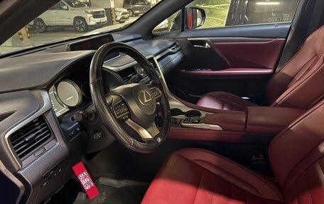 Lexus RX IV рестайлинг, 2017 год, 3 950 000 рублей, 9 фотография