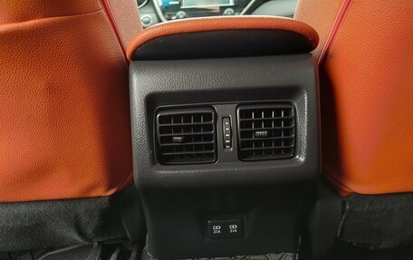 Toyota Camry, 2019 год, 3 100 000 рублей, 18 фотография