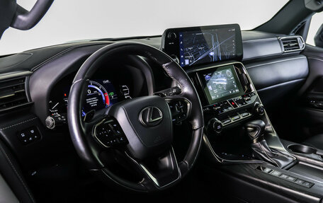 Lexus LX, 2022 год, 14 490 000 рублей, 17 фотография