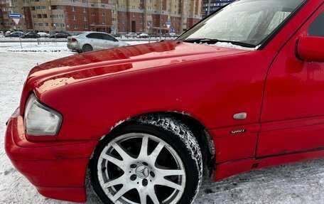 Mercedes-Benz C-Класс, 1997 год, 300 000 рублей, 13 фотография