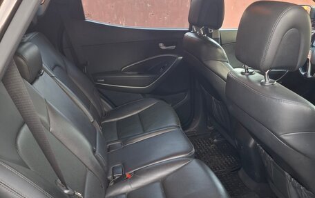 Hyundai Santa Fe III рестайлинг, 2017 год, 2 250 000 рублей, 9 фотография