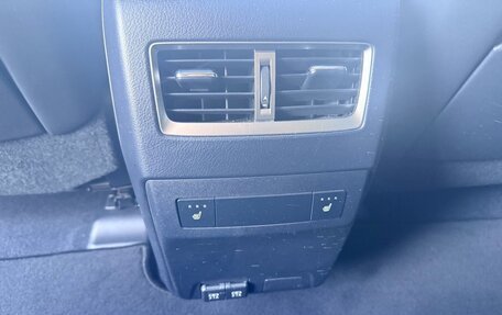 Lexus RX IV рестайлинг, 2019 год, 4 950 000 рублей, 20 фотография