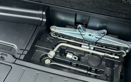 Lexus RX IV рестайлинг, 2018 год, 3 650 000 рублей, 7 фотография