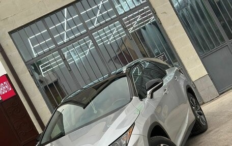 Lexus RX IV рестайлинг, 2018 год, 3 650 000 рублей, 29 фотография