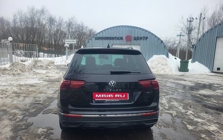 Volkswagen Tiguan II, 2021 год, 3 150 000 рублей, 7 фотография