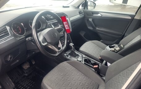 Volkswagen Tiguan II, 2021 год, 3 150 000 рублей, 16 фотография