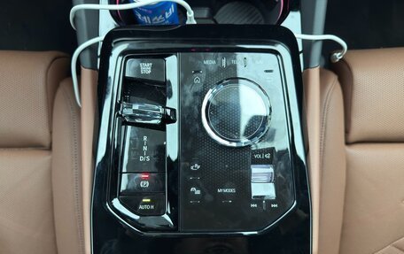 BMW 5 серия, 2025 год, 8 800 000 рублей, 15 фотография