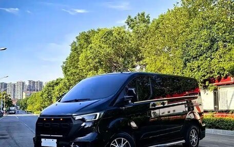 Ford Tourneo Custom I рестайлинг, 2023 год, 4 880 000 рублей, 1 фотография