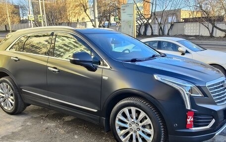 Cadillac XT5 I рестайлинг, 2017 год, 3 200 000 рублей, 1 фотография