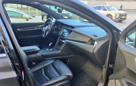 Cadillac XT5 I рестайлинг, 2017 год, 3 200 000 рублей, 11 фотография