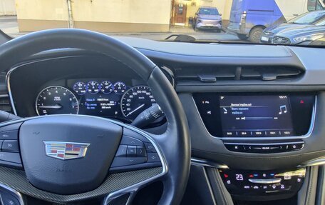 Cadillac XT5 I рестайлинг, 2017 год, 3 200 000 рублей, 14 фотография