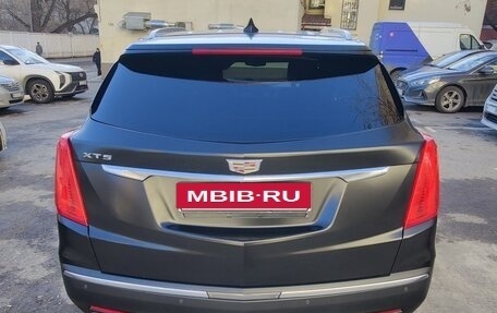 Cadillac XT5 I рестайлинг, 2017 год, 3 200 000 рублей, 8 фотография