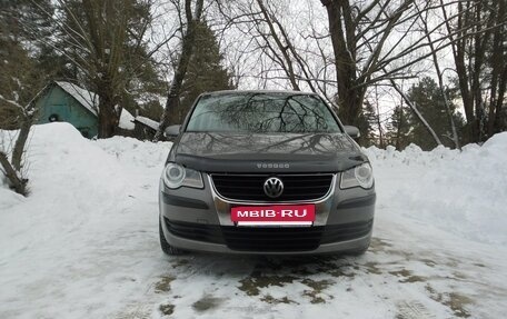 Volkswagen Touran III, 2008 год, 545 000 рублей, 3 фотография