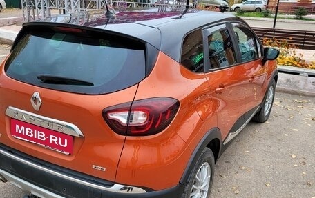 Renault Kaptur I рестайлинг, 2017 год, 1 140 000 рублей, 3 фотография