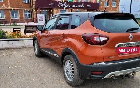 Renault Kaptur I рестайлинг, 2017 год, 1 140 000 рублей, 4 фотография